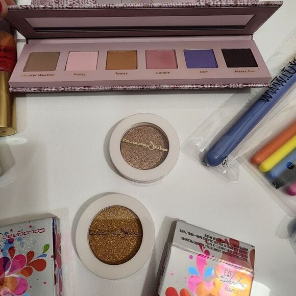 17 pc makeup bundle high end - Picture 5 of 6